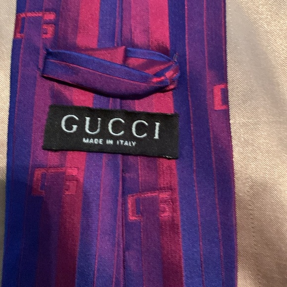 2 Gorgeous Gucci ties!! - Picture 4 of 4